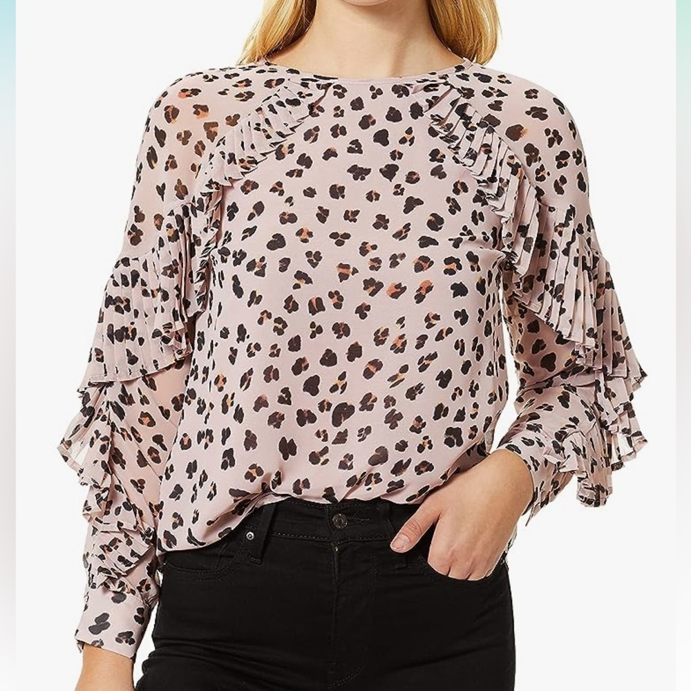 Cupcakes & Cashmere Lavender Lilac Leopard Animal Print Blouse Size XS NWT $98